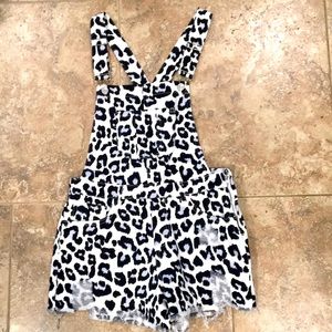 Leopard print overalls